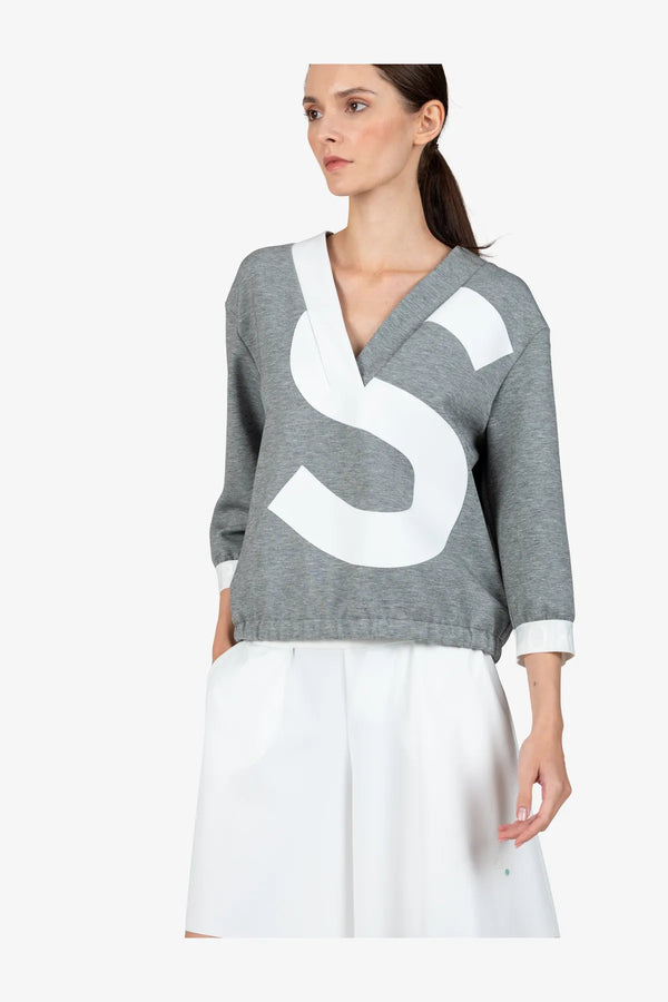 Sweater mit V-Ausschnitt 05