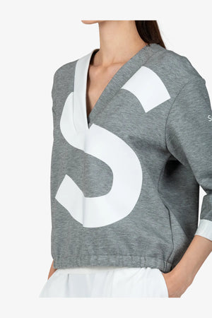Sweater mit V-Ausschnitt 06