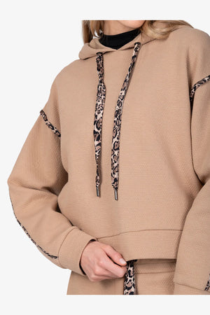 Sweatshirt mit grafischem Logo-Dessin 06