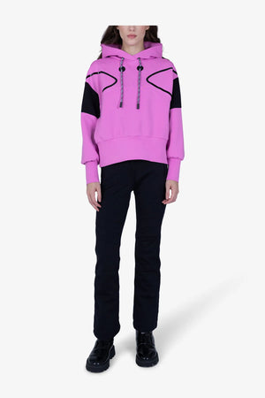 Sweater aus hochwertiger Scuba-Qualität 03