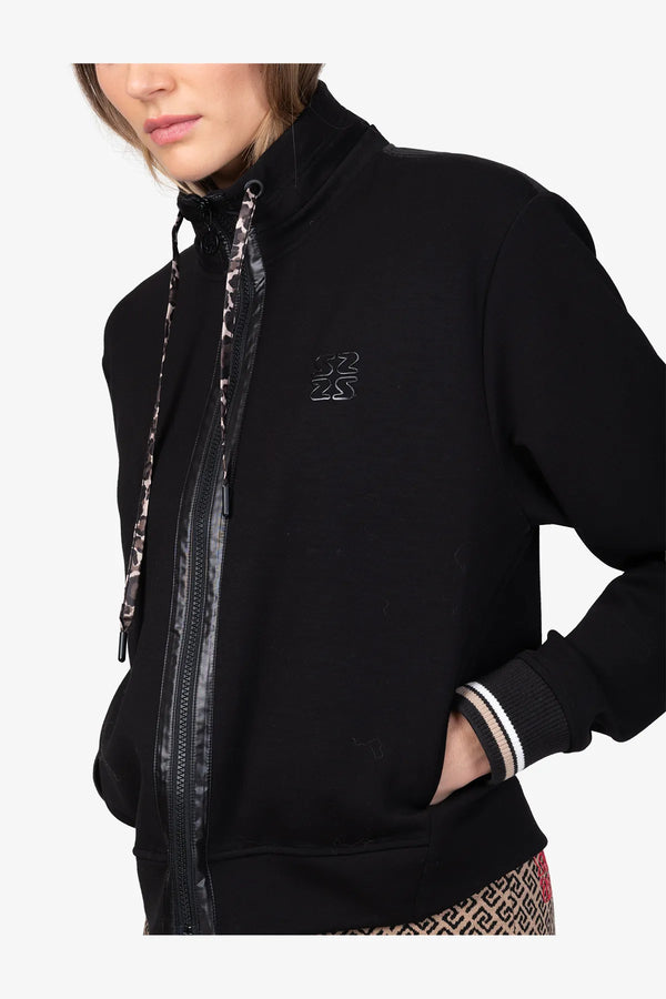 Schlichte, zeitlose Sweat-Jacke 06