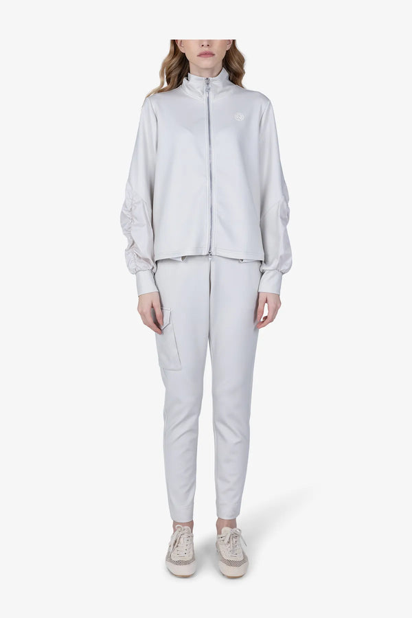 Sweatjacke mit extravaganten Ärmeln 03