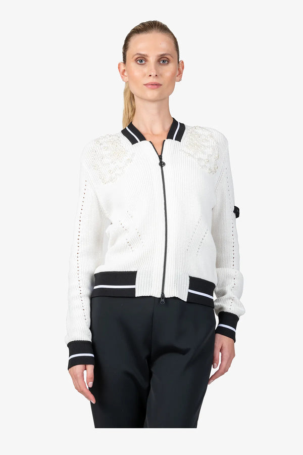 Strickjacke mit College-Kragen 05