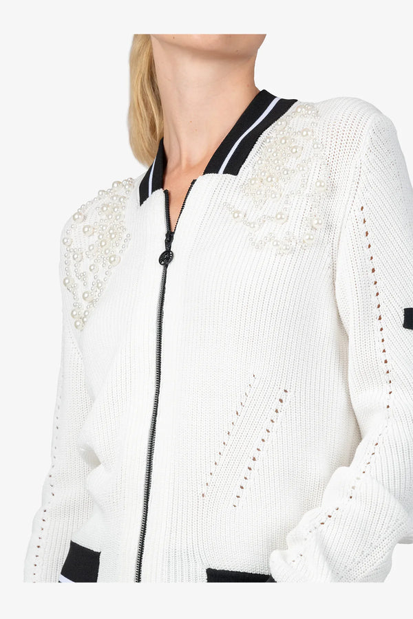Strickjacke mit College-Kragen 06