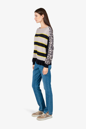 Pullover mit U-Boot-Ausschnitt 03