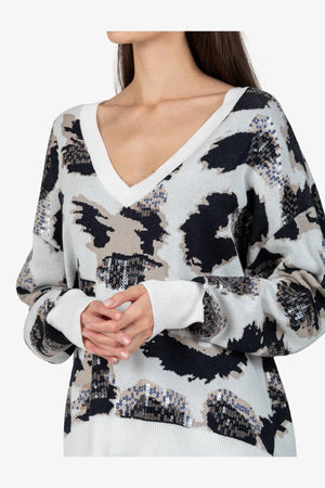 Pullover mit V-Ausschnitt 06