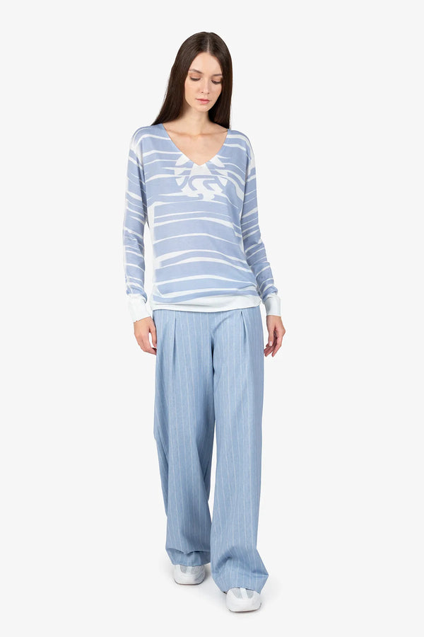 Pullover mit V-Ausschnitt 02