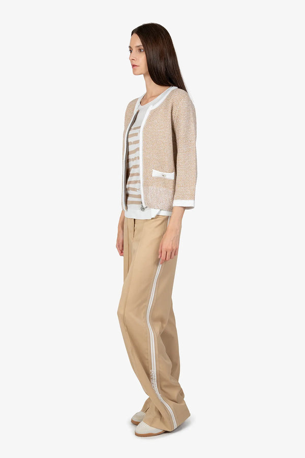 Strickjacke mit Stehkragen 03