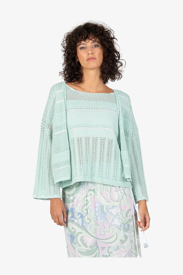 Strickjacke mit V-Ausschnitt 05