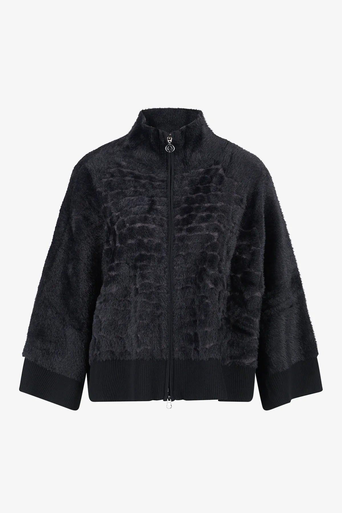 Strickjacke in Felloptik 01