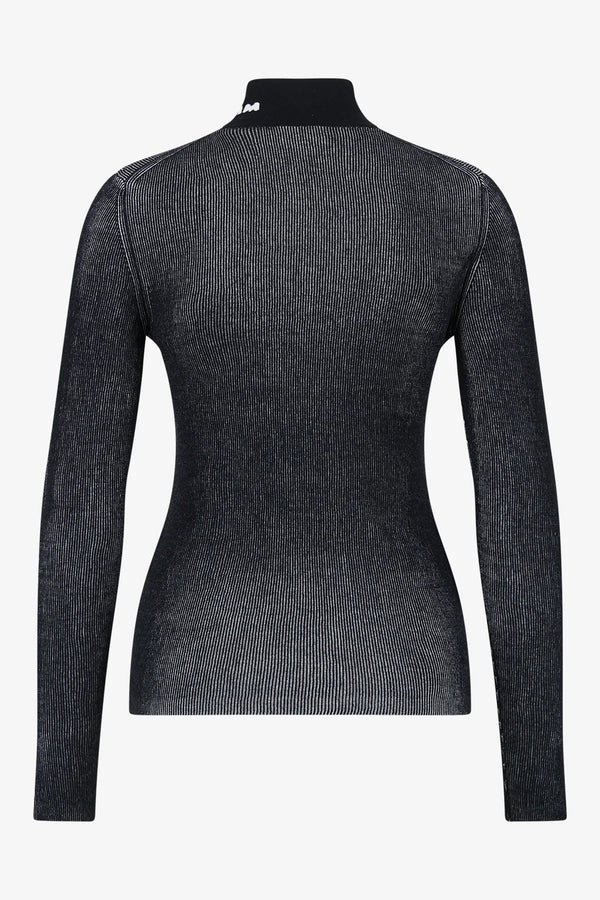 Rollkragen-Pullover aus Viskose 02