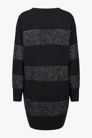 Long-Pullover mit Pailletten-Strick 02