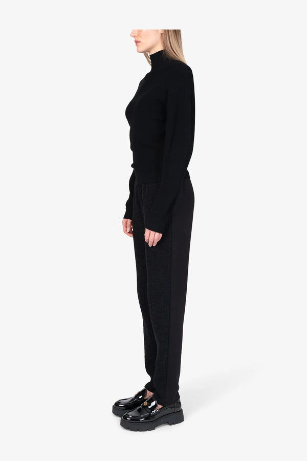 Eleganter Rollkragen-Pullover 04