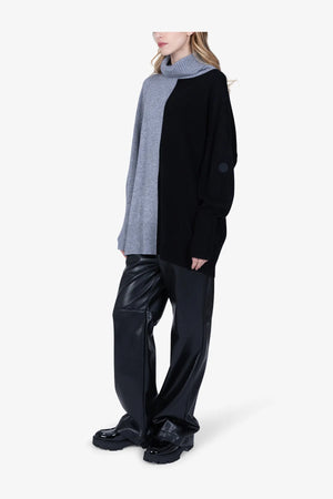 Zweifarbiger Long-Pullover 04