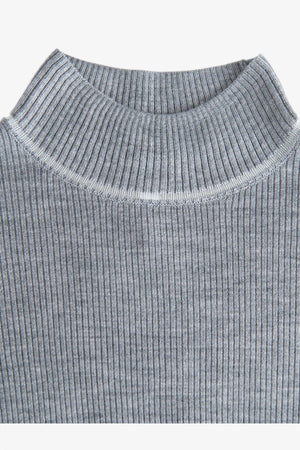 Turtleneck-Pullover in Rippenstrick 06