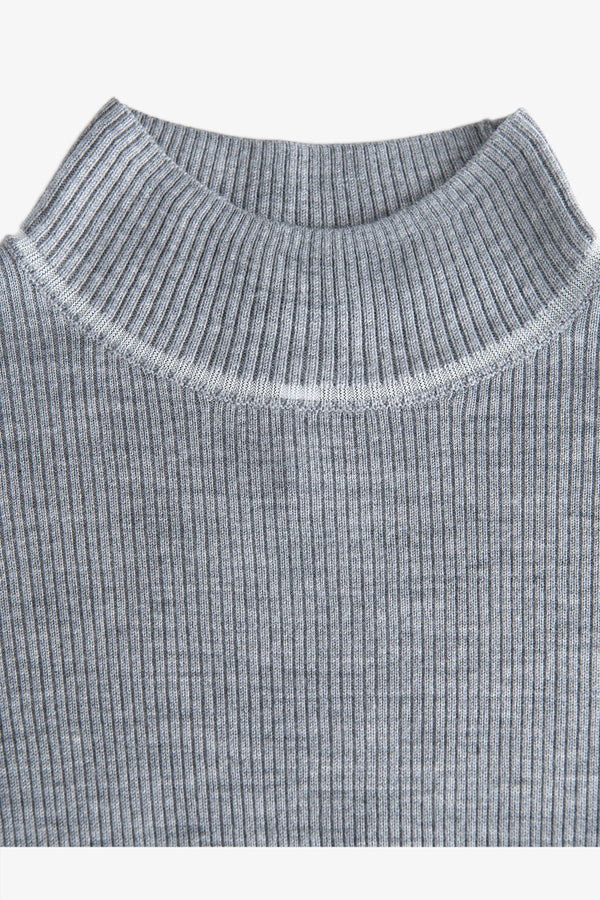 Turtleneck-Pullover in Rippenstrick 06