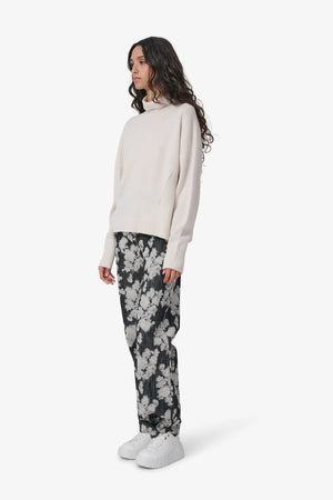Pullover aus Wolle-Cashmere-Mischung 04