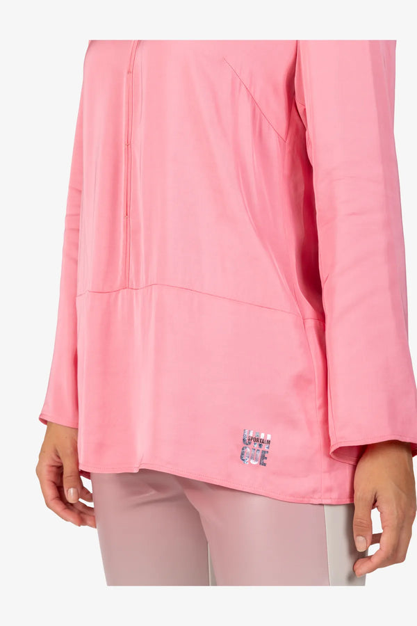 Bluse mit V-Ausschnitt 06