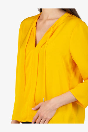 Bluse mit Rundhalsausschnitt 06