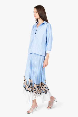 Kurze Bluse mit Hemdblusenkragen 03
