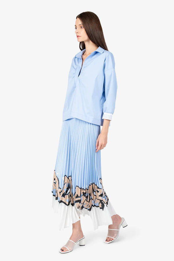 Kurze Bluse mit Hemdblusenkragen 03