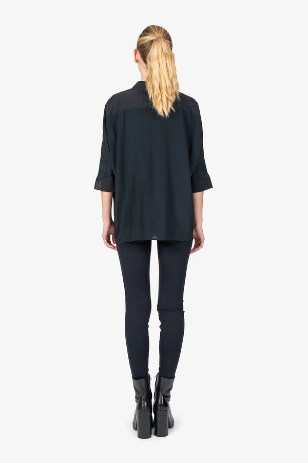 Bluse mit Fledermaus-Ärmel 04