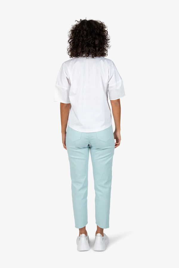 Bluse mit V-Ausschnitt 04