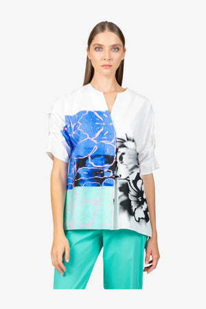 Bluse mit V-Ausschnitt 05
