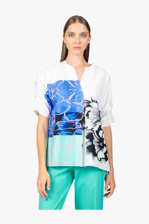 Bluse mit V-Ausschnitt 05