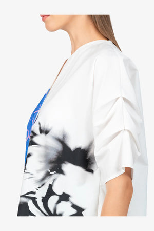 Bluse mit V-Ausschnitt 06