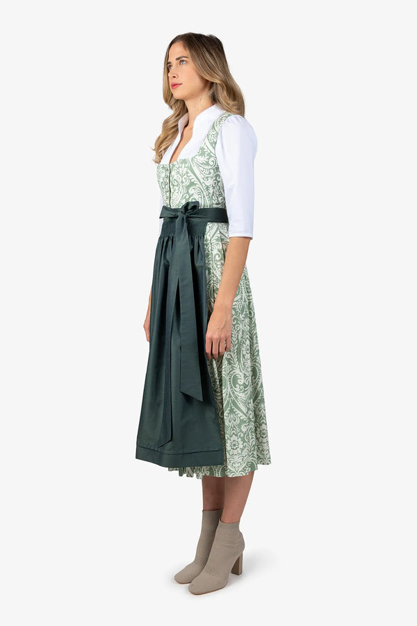 Dirndlbluse mit Stehkragen 03