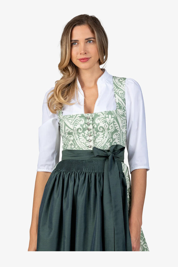Dirndlbluse mit Stehkragen 05