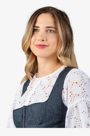 Dirndlbluse mit extravagantem Ärmel 07