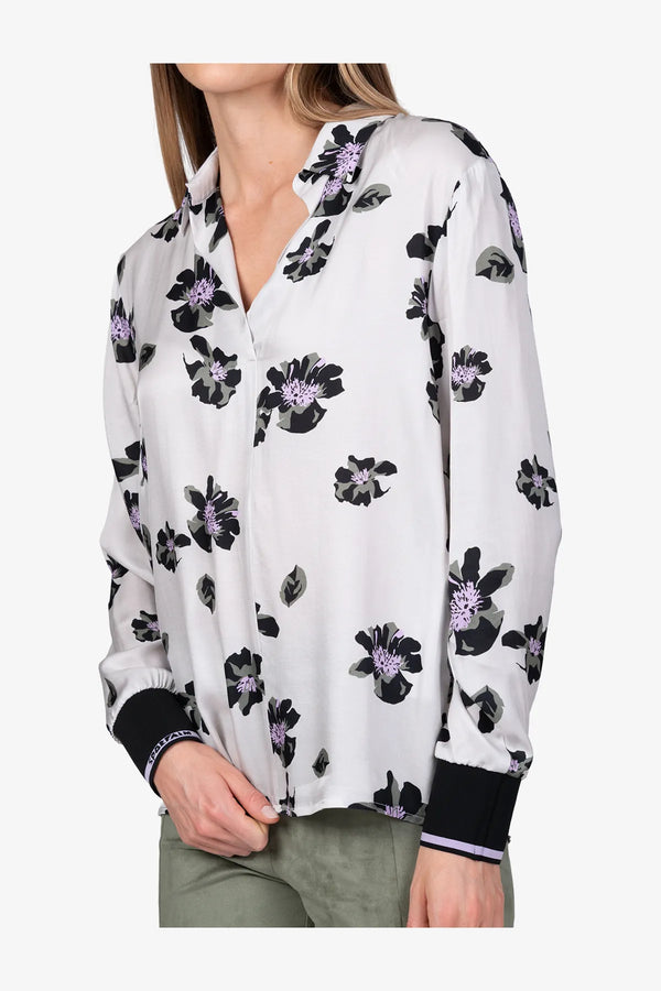 Bluse aus hochwertiger Satin-Qualität 06