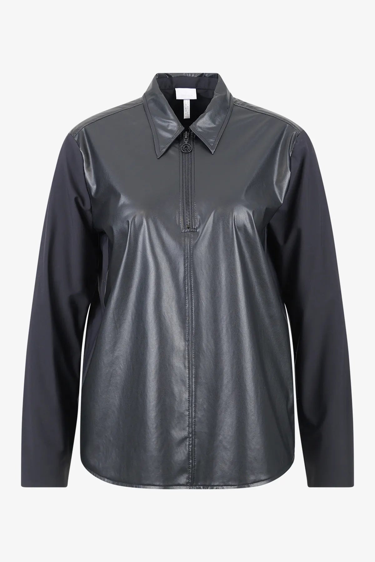 Bluse aus Kunstleder 01