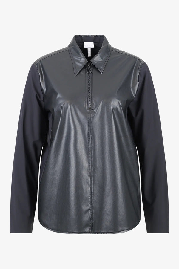 Bluse aus Kunstleder 01