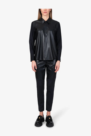 Bluse aus Kunstleder 03
