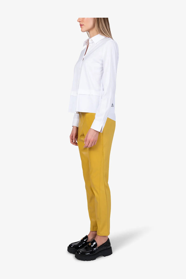 Schlichte Bluse aus Materialmix 04