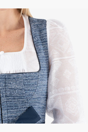 Spitzen-Dirndlbluse mit Knopfverschluss 07