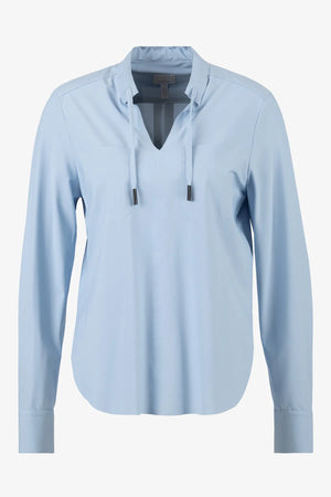 Schlupfbluse mit sportiven Details 01
