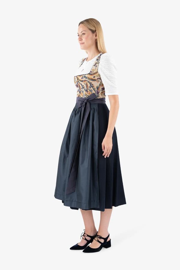 Dirndlbluse mit Baumwollanteil 04