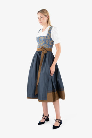 Dirndlbluse aus Baumwoll-Leinen Mix 04