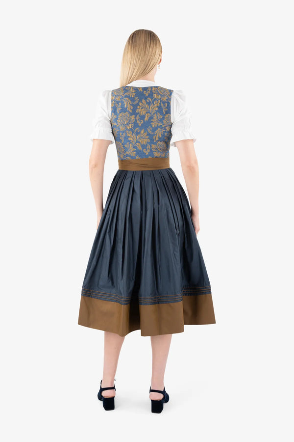 Dirndlbluse aus Baumwoll-Leinen Mix 05