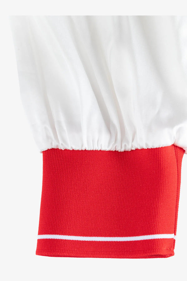 Bluse mit Tunika-Ausschnitt 07