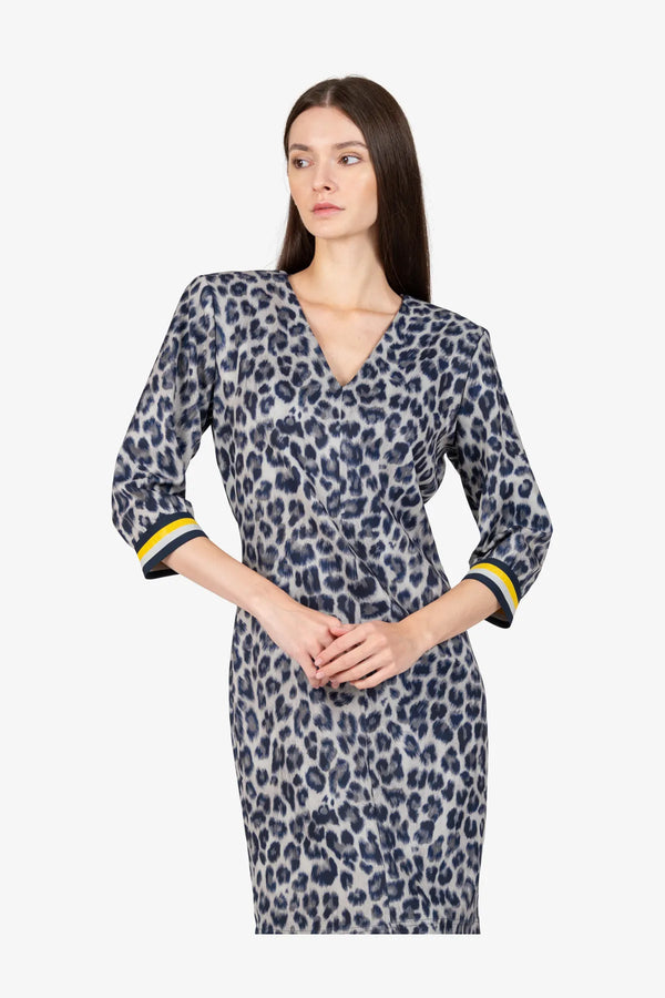 Kleid mit langem Arm 05