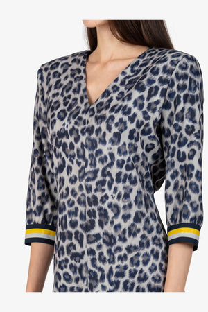 Kleid mit langem Arm 06