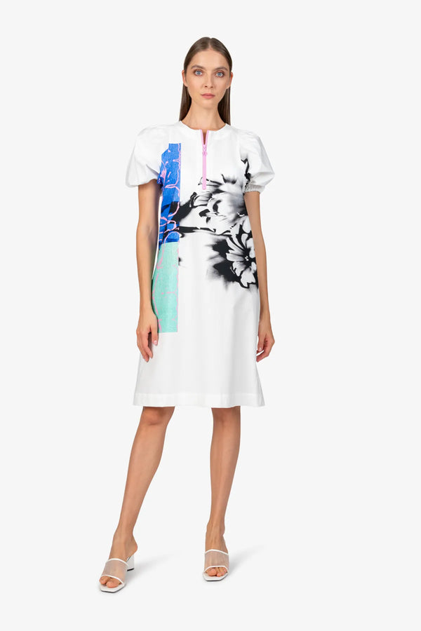 Kleid mit Rundhalsausschnitt 02