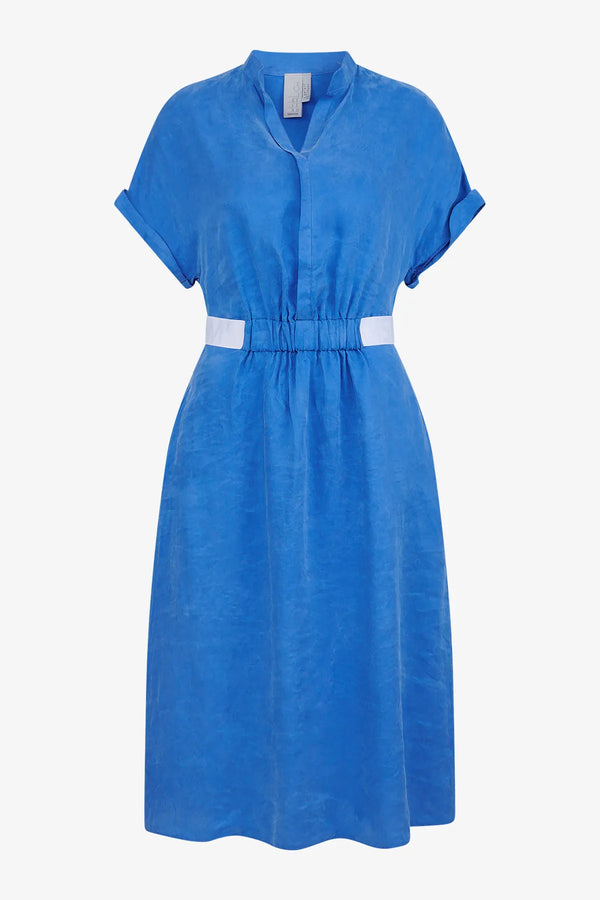 Kleid mit Stehkragen 01