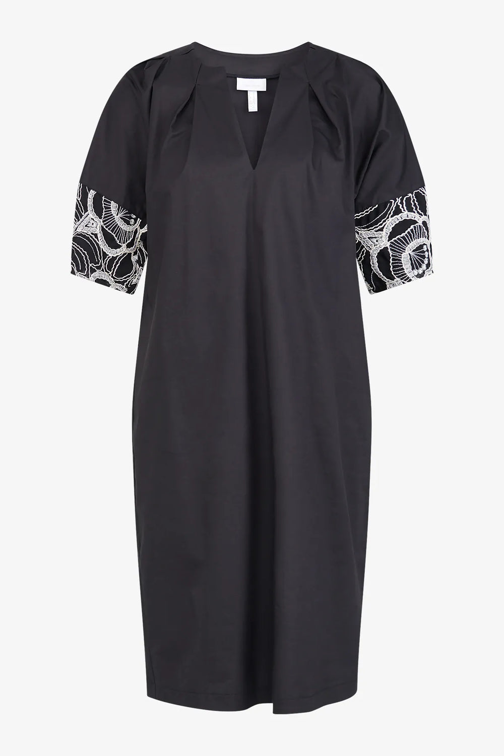 Kleid mit V-Ausschnitt 01