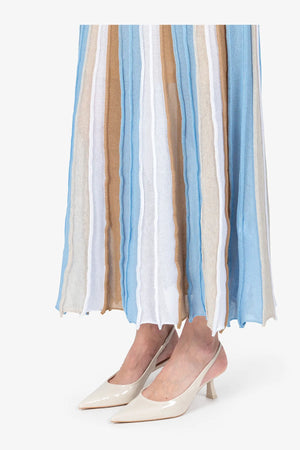 Strickkleid mit Rundhalsausschnitt 06